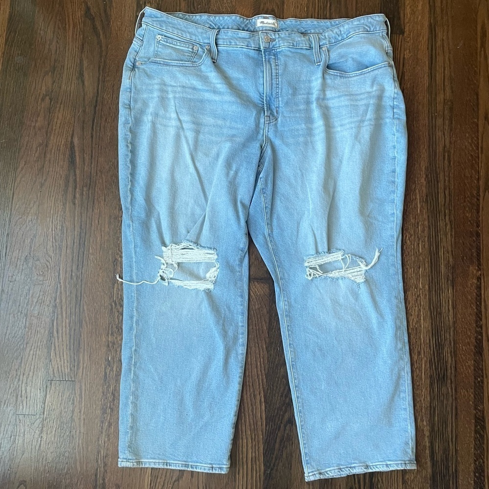 Madewell curvy perfect vintage straight jean distressed plus size jeans